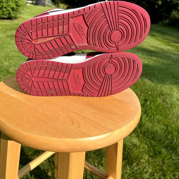 Nike Air Jordan 1 Retro Low GS Noble Red 2020 Men's Shoes - Size 6.5 - Ships Now - Picture 6 of 8